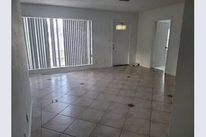 1810 NE 42nd Street, Pompano Beach, FL 33064 - Photo 4