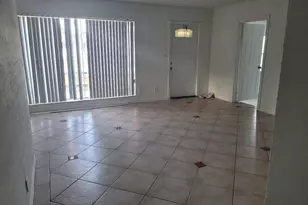 1810 NE 42nd St, Pompano Beach, FL 33064 - Photo 4