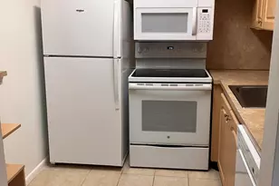 259 Sheffield K, West Palm Beach, FL 33417 - Photo 4