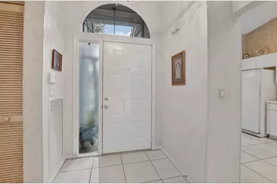 7203 Summer Tree Drive, Boynton Beach, FL 33437 - Photo 4