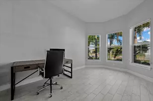 10366 Northbrook Cir, Palm Beach Gardens, FL 33412 - Photo 2