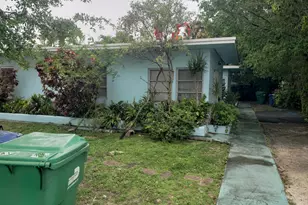 283 NE 111th St, Miami, FL 33161 - Photo 4