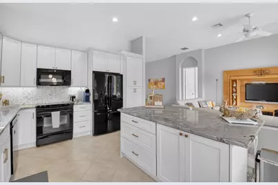 8208 Parini Way, Lake Worth, FL 33467 - Photo 8