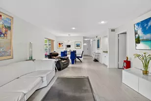 8 Stratford Dr E, Boynton Beach, FL 33436 - Photo 14