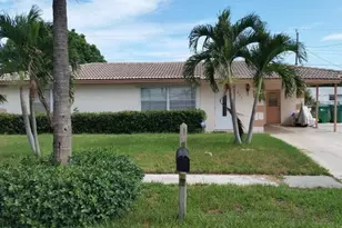 341 W 22nd Ct, Riviera Beach, FL 33404 - Photo 2