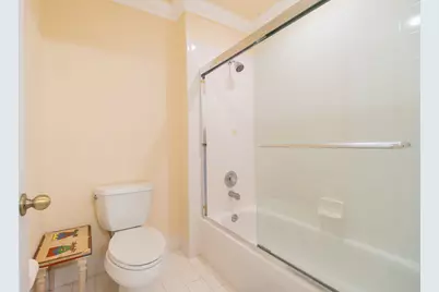 6005 Newport Village Way, Lake Worth, FL 33463 - Photo 32