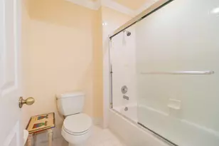 6005 Newport Village Way, Lake Worth, FL 33463 - Photo 32