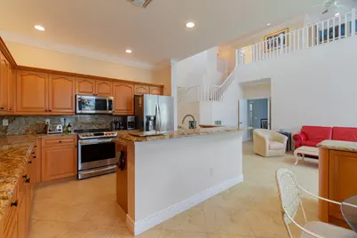 6005 Newport Village Way, Lake Worth, FL 33463 - Photo 16
