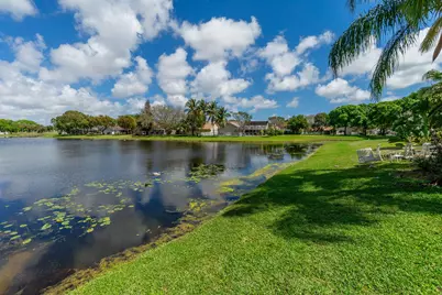 6005 Newport Village Way, Lake Worth, FL 33463 - Photo 42