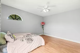 3900 Village Dr, Delray Beach, FL 33445 - Photo 32