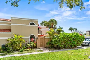 3900 Village Dr, Delray Beach, FL 33445 - Photo 2