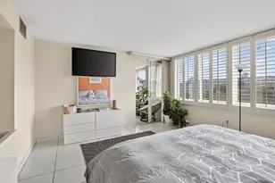 1690 NE 191st St, Miami, FL 33179 - Photo 54