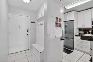 1690 NE 191st St, Miami, FL 33179 - Photo 36