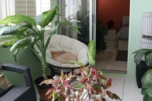 1690 NE 191st St, Miami, FL 33179 - Photo 2