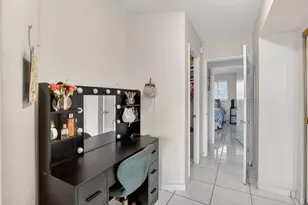 1690 NE 191st St, Miami, FL 33179 - Photo 58