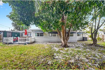 320 Riverdale, Palm Springs, FL 33461 - Photo 40