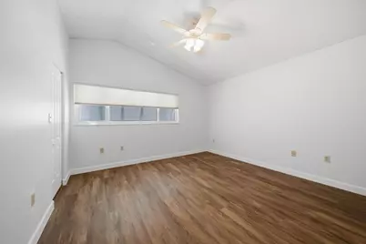 1383 NW 122nd, Pembroke Pines, FL 33026 - Photo 12