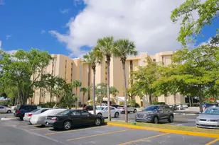 7100 Radice Ct, Lauderhill, FL 33319 - Photo 64