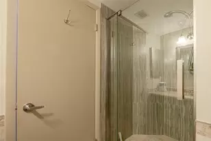 7100 Radice Ct, Lauderhill, FL 33319 - Photo 20