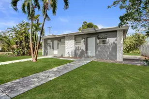 2261 NW 2nd St, Pompano Beach, FL 33069 - Photo 1