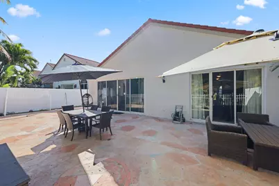 10418 Buena Ventura Drive, Boca Raton, FL 33498 - Photo 28