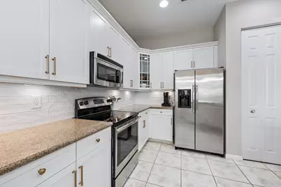 1056 Piccadilly Street, Palm Beach Gardens, FL 33418 - Photo 10