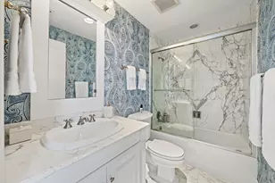 100 Royal Palm Way, Palm Beach, FL 33480 - Photo 22