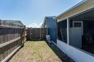 1353 SW Gastador Ave, Port Saint Lucie, FL 34953 - Photo 30