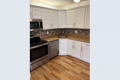 340 Pine Ridge Circle #B-1, Greenacres, FL 33463 - Photo 4