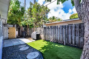 8 Surf Rd, Boynton Beach, FL 33435 - Photo 20