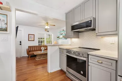 8 Surf Road, Boynton Beach, FL 33435 - Photo 10