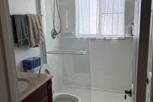 3280 Cynthia Ln, Lake Worth Beach, FL 33461 - Photo 8