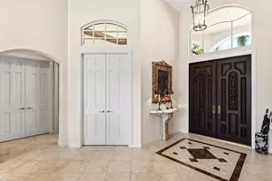 15 Somerset Dr, Palm Beach Gardens, FL 33418 - Photo 8