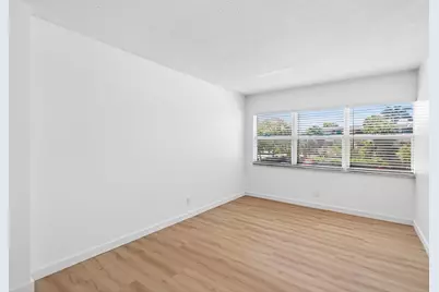 2555 NE 11th Street Street NE #202, Fort Lauderdale, FL 33304 - Photo 20