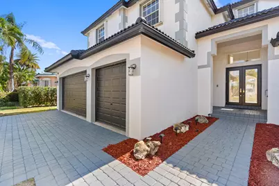 3241 SW 189th, Miramar, FL 33029 - Photo 2