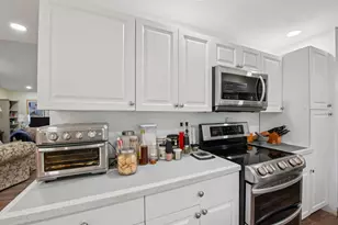 8404 SW 20th St, North Lauderdale, FL 33068 - Photo 18