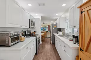 8404 SW 20th St, North Lauderdale, FL 33068 - Photo 16