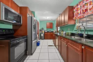 817 NE 20th St, Belle Glade, FL 33430 - Photo 10
