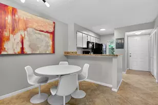 2230 N Cypress Bend Dr N, Pompano Beach, FL 33069 - Photo 2