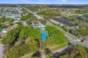 3874 Circle Lake Dr, West Palm Beach, FL 33417 - Photo 32