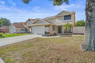 3874 Circle Lake Dr, West Palm Beach, FL 33417 - Photo 4