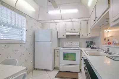 3431 NW 50th Avenue #213, Lauderdale Lakes, FL 33319 - Photo 12