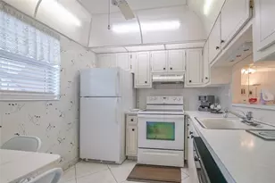 3431 NW 50th Ave, Lauderdale Lakes, FL 33319 - Photo 12