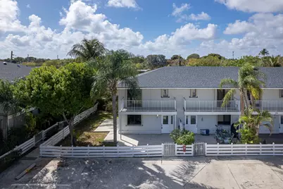 324 W Pine Street #11, Lantana, FL 33462 - Photo 4