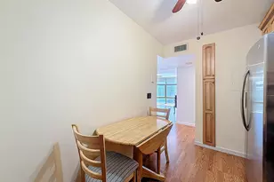 20100 W Country Club Dr, Aventura, FL 33180 - Photo 14