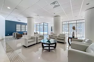 20100 W Country Club Dr, Aventura, FL 33180 - Photo 28