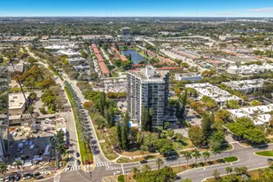 20100 W Country Club Dr, Aventura, FL 33180 - Photo 36