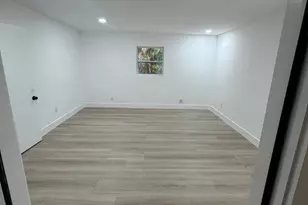 8421 Pioneer Rd, West Palm Beach, FL 33411 - Photo 8