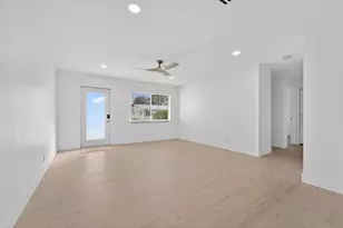 2095 SW 14 Ave SW, Boynton Beach, FL 33426 - Photo 4