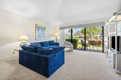 539 Club Drive, Palm Beach Gardens, FL 33418 - Photo 2